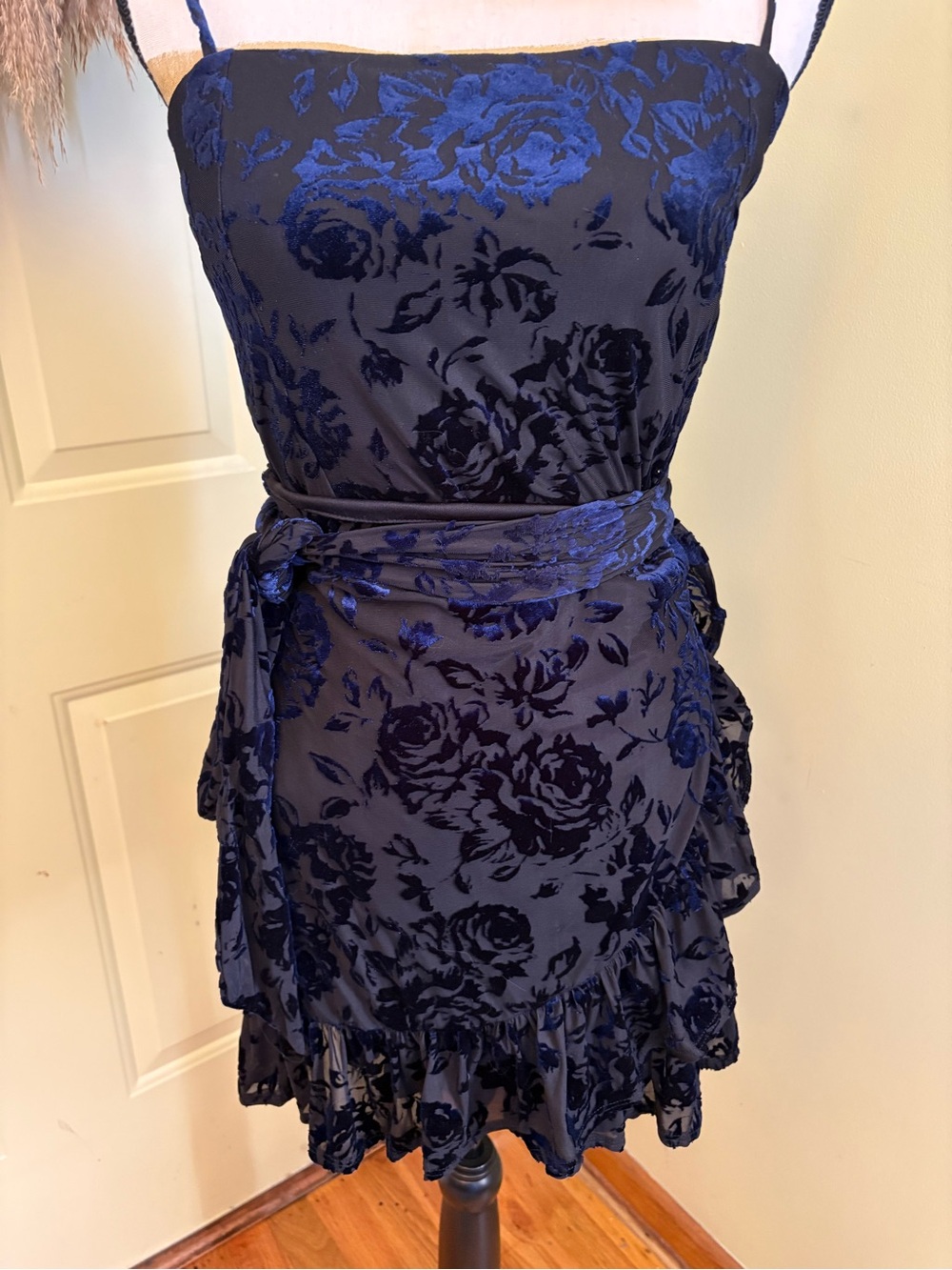 Free People Olivia Velvet Burnout Dress size M